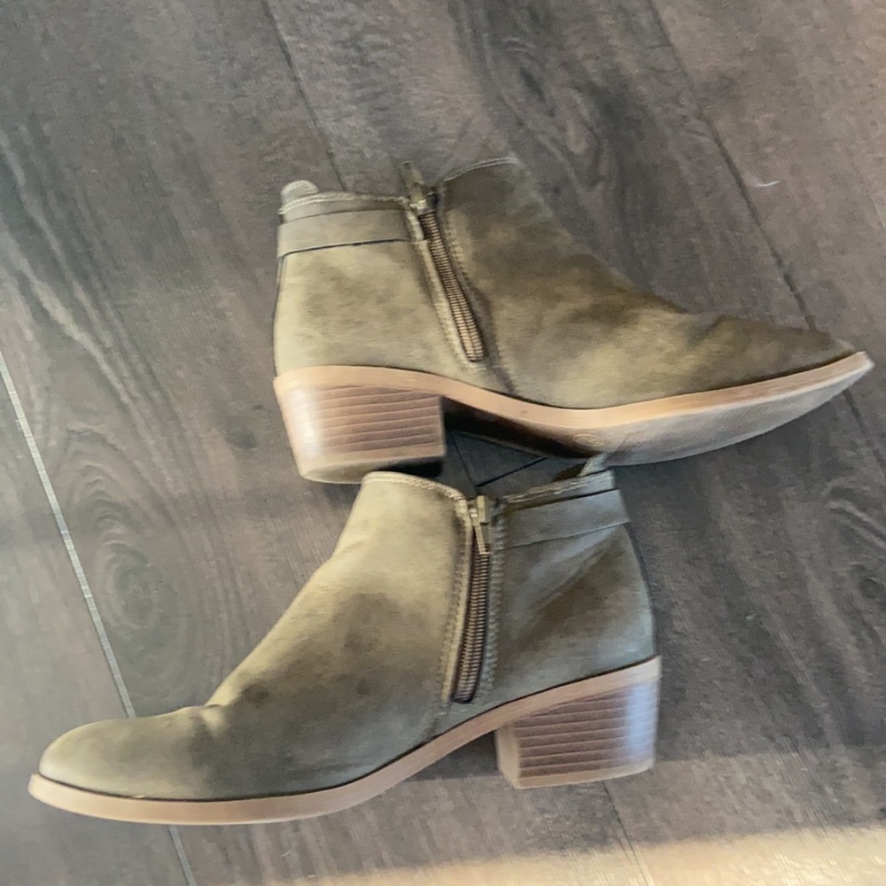 Booties - Picture 3 of 5